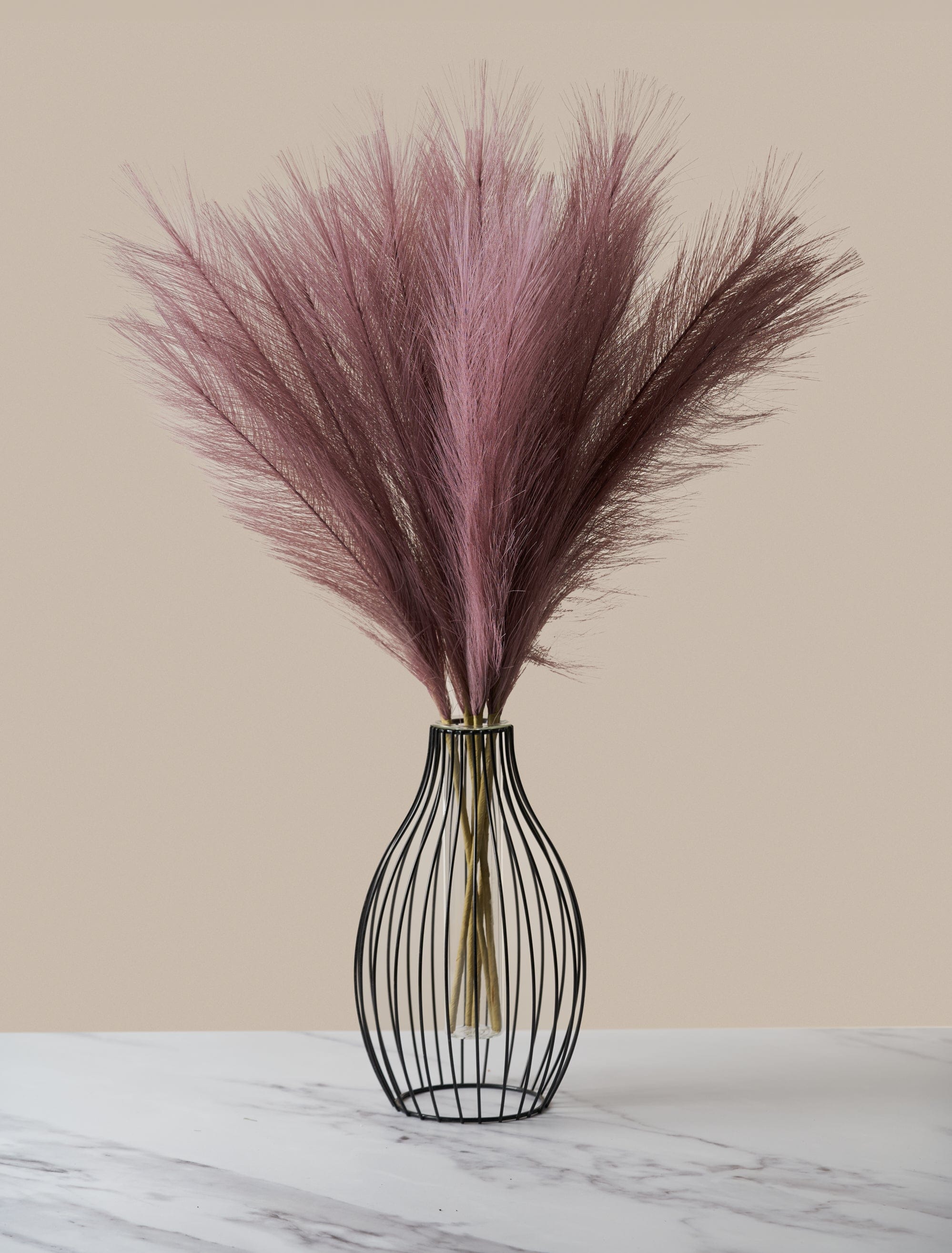 7 Unique Silhouette Vases