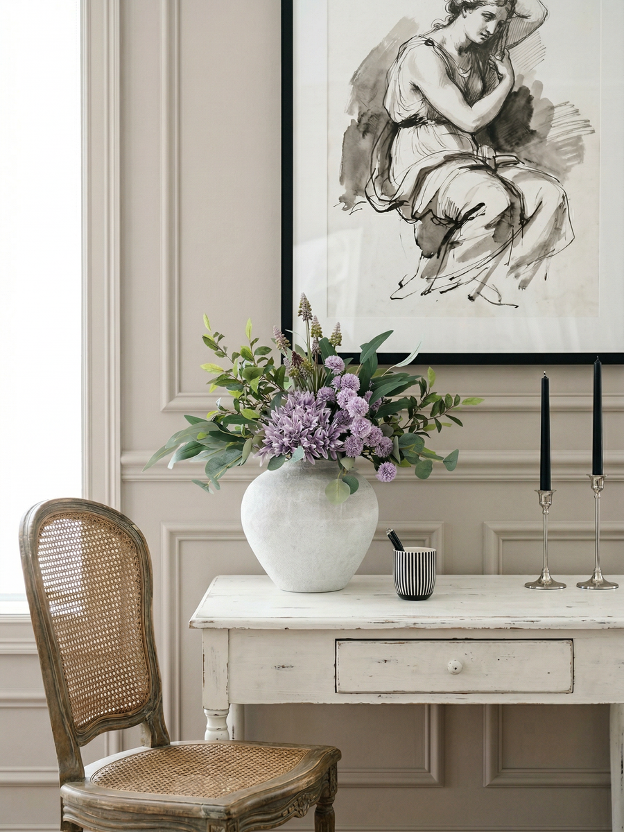 Faux Arrangement - The Aura