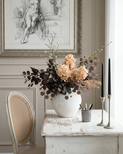 Faux Arrangement - The Nocturne