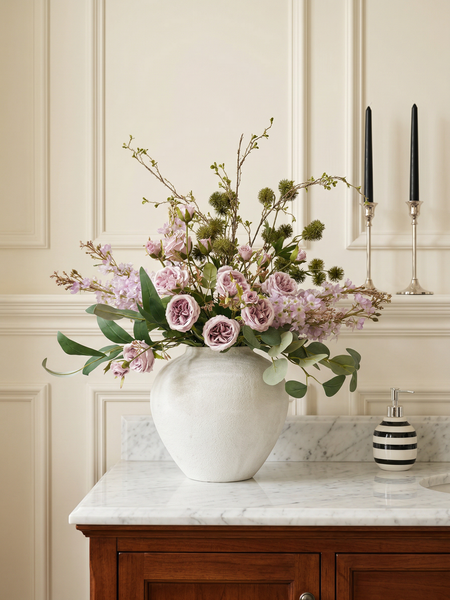 Faux Arrangement - The Duchess