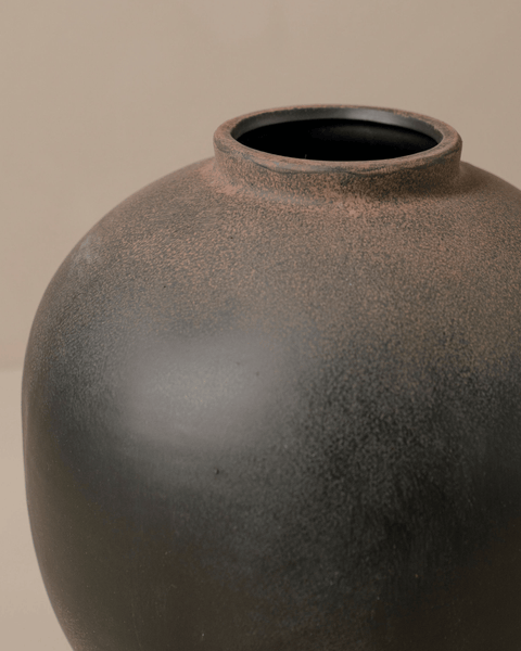 Alia Ceramic Vase - Black