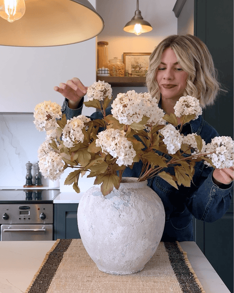 Faux Viburnum Flower - White (7 stems / 21 heads)
