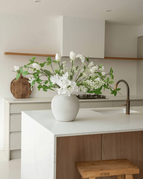 Faux Arrangement - Tulip & Agapanthus White