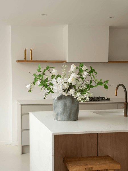 Faux Arrangement - Tulip & Agapanthus White