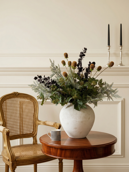 Faux Arrangement - The Noir