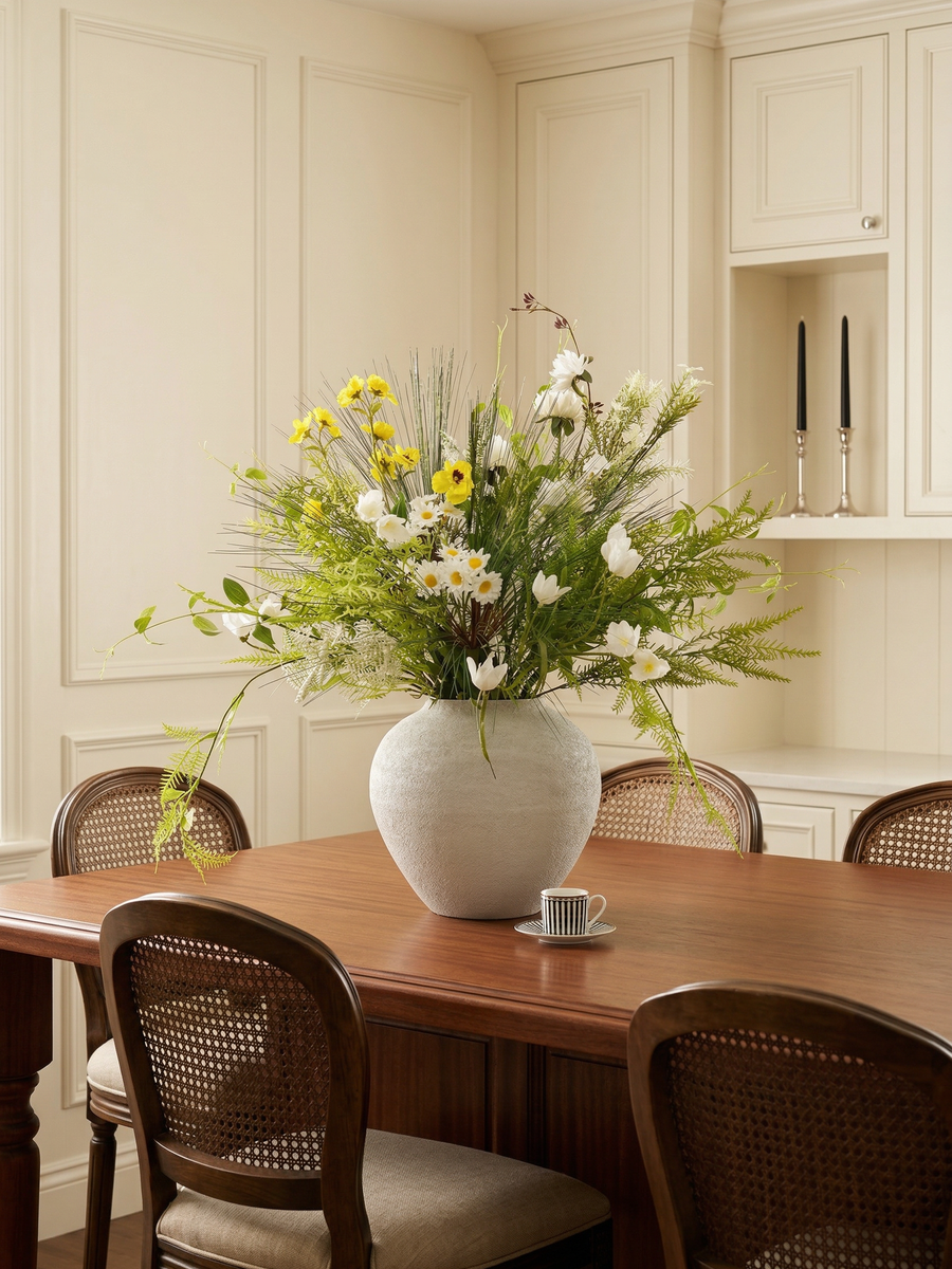 Faux Arrangement - The Daisy