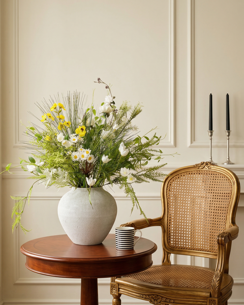 Faux Arrangement - The Daisy