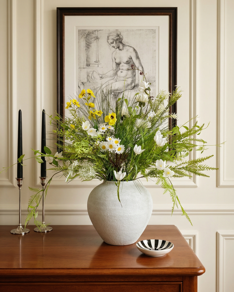 Faux Arrangement - The Daisy