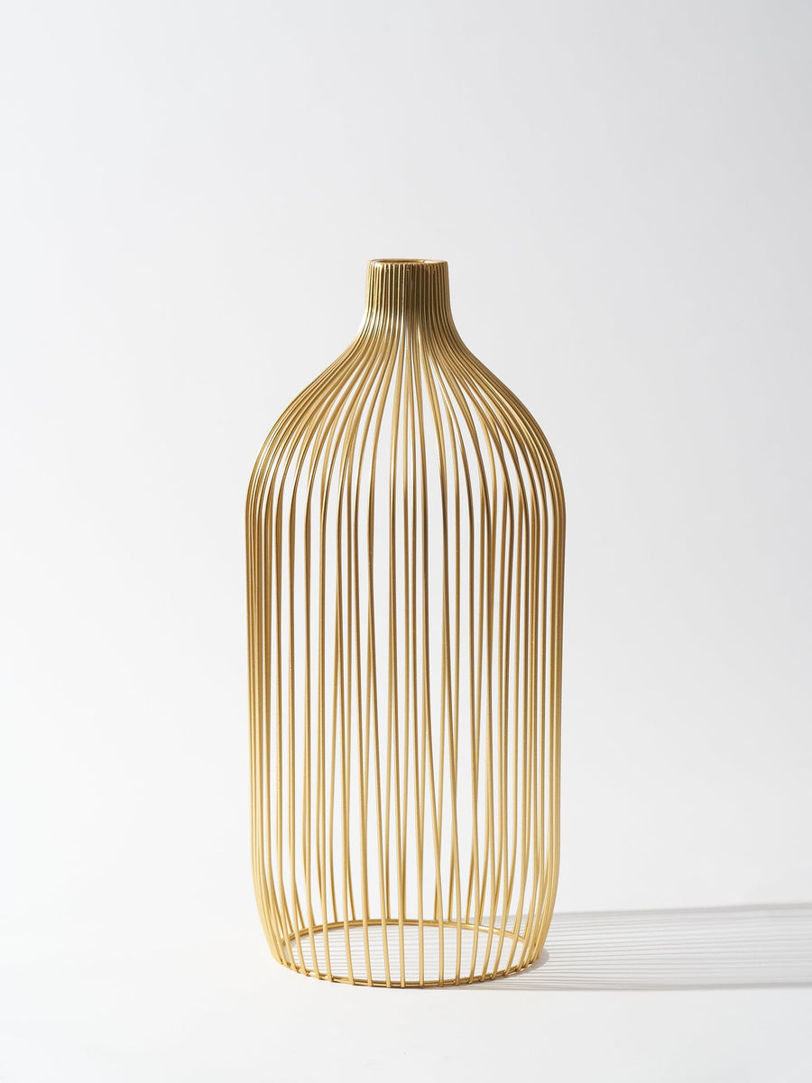 Tall Nala Outline Vase - Gold
