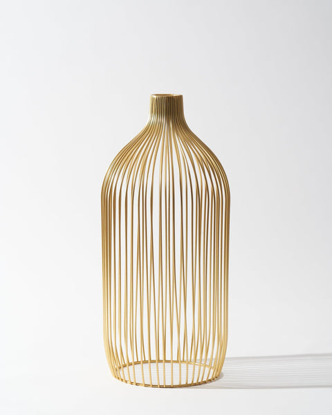 Tall Nala Outline Vase - Gold