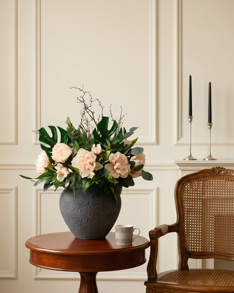 Faux Arrangement - The Amara