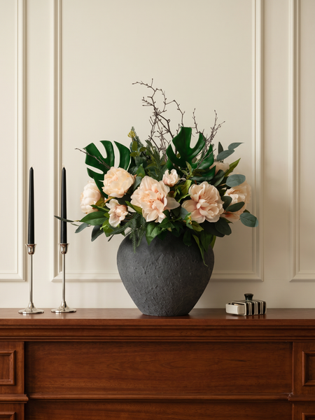 Faux Arrangement - The Amara