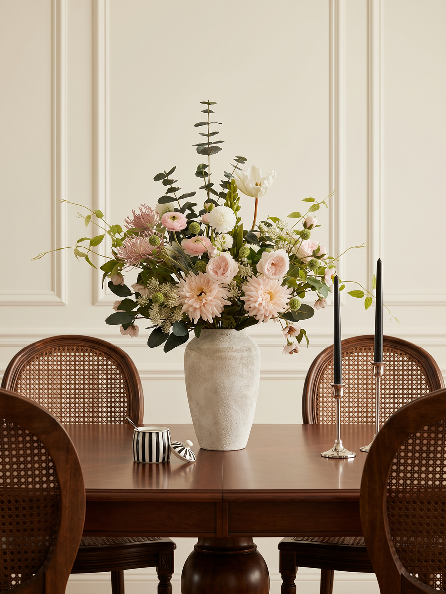 Faux Arrangement - The Aurore