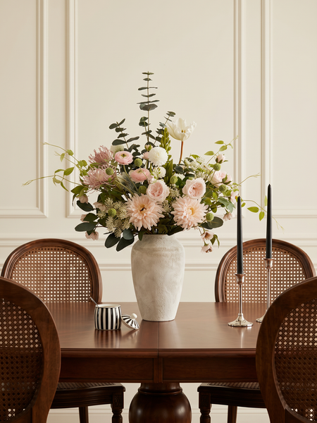 Faux Arrangement - The Aurore