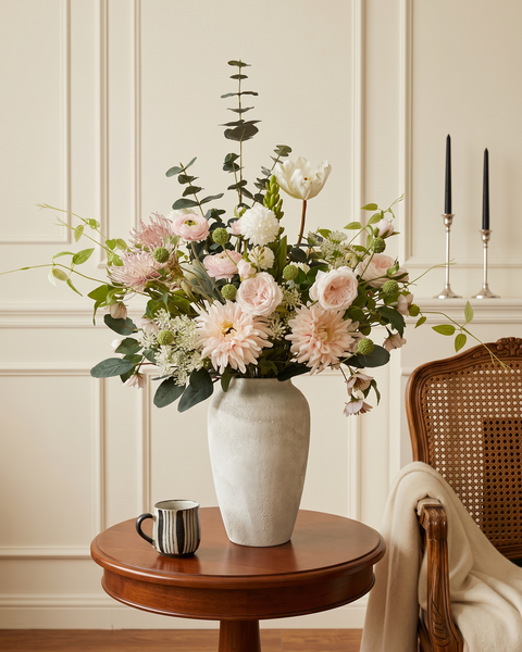 Faux Arrangement - The Aurore