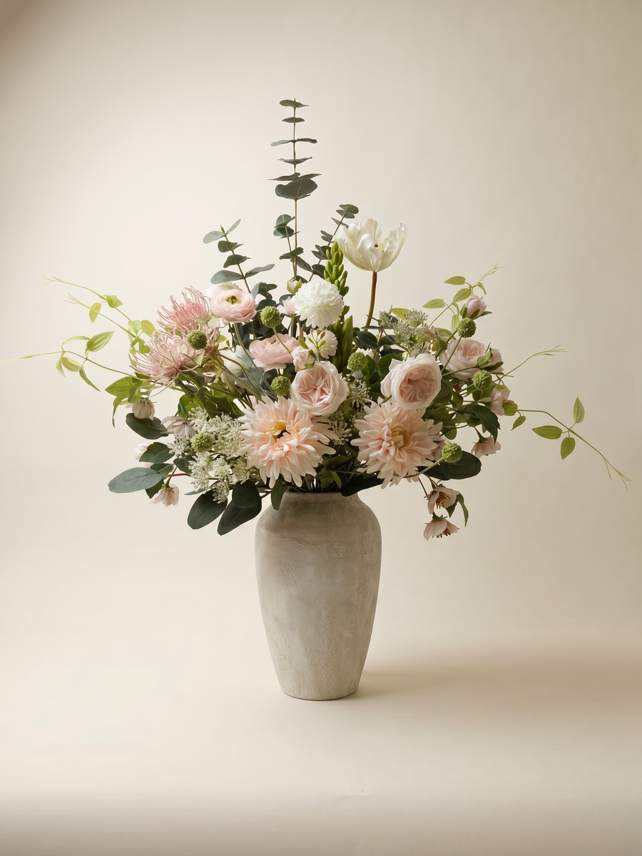Faux Arrangement - The Aurore