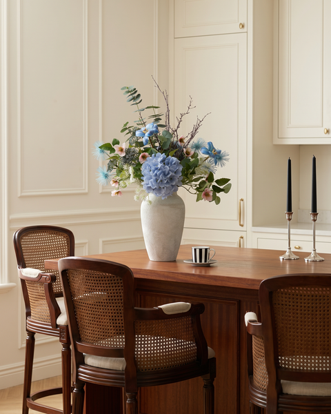 Faux Arrangement - The Neva