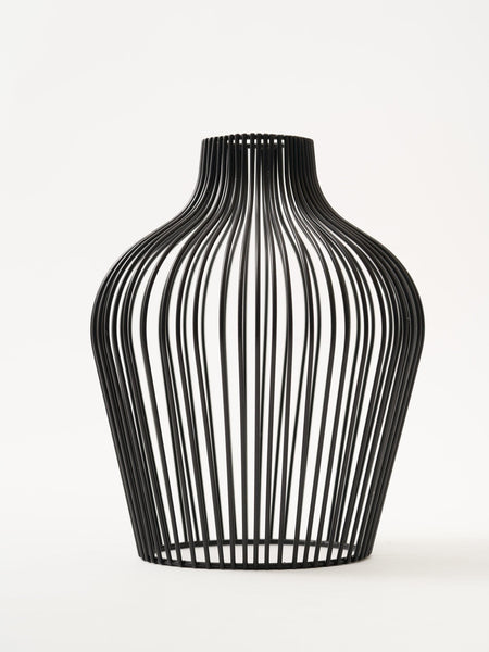 Mya Outline Vase - Black